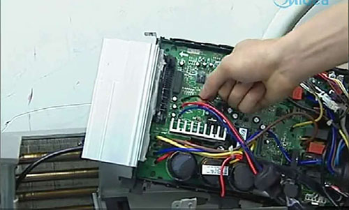 卫东美的空调电话是多少